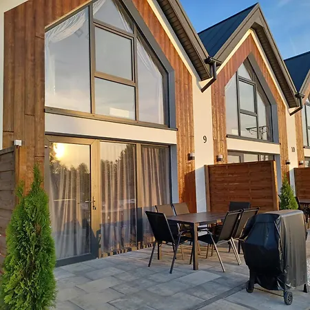 بيت للعطل Blekitne Zamorze I Premium نيخوجة